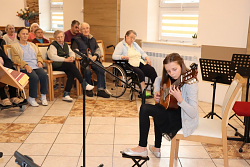 Koncert w Domu Pomocy Społecznej „Betania” w Miechowie