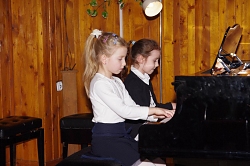 I Międzyszkolny Konkurs Zespołów Fortepianowych „Na 4 ręce i więcej”