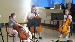 Koncert w Szkole Podstawowej nr 2 w Miechowie